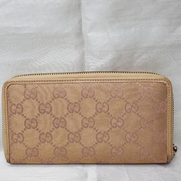 Authentic Gucci Zip Wallet - Picture 3 of 8